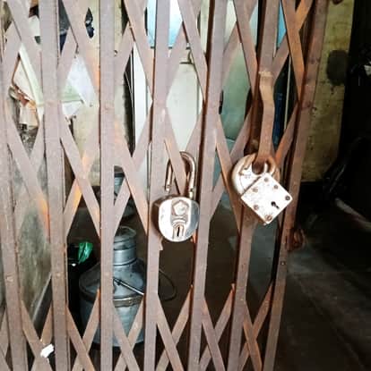 Rs 9.40 lakh stolen from tower watchman's room