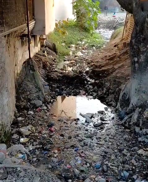 Second death in five months, no protective wall built on drains