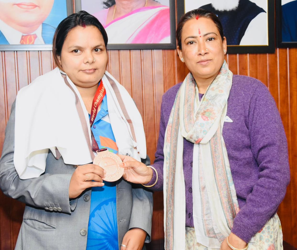 Bronze medalist Pragya was honored by the Sports Minister