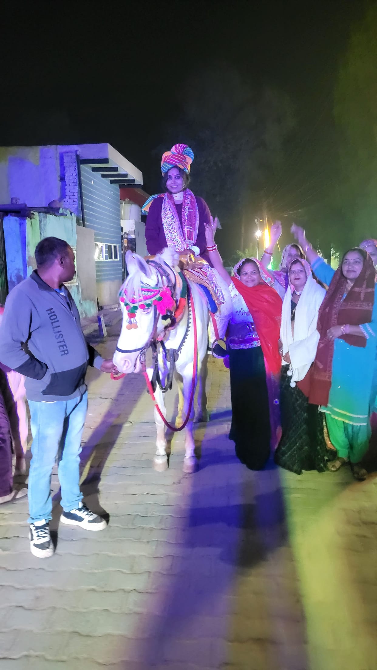 In Sisoth, the grandfather took out the procession of his granddaughter on a mare.
