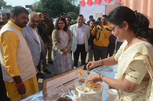 The Rabi seminar offered advice on adopting organic farming and improving health with Shri Anna