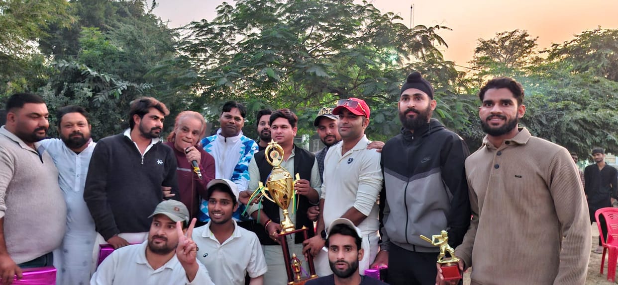 Cricket: Mateen's bowling guides Handa-11 to victory