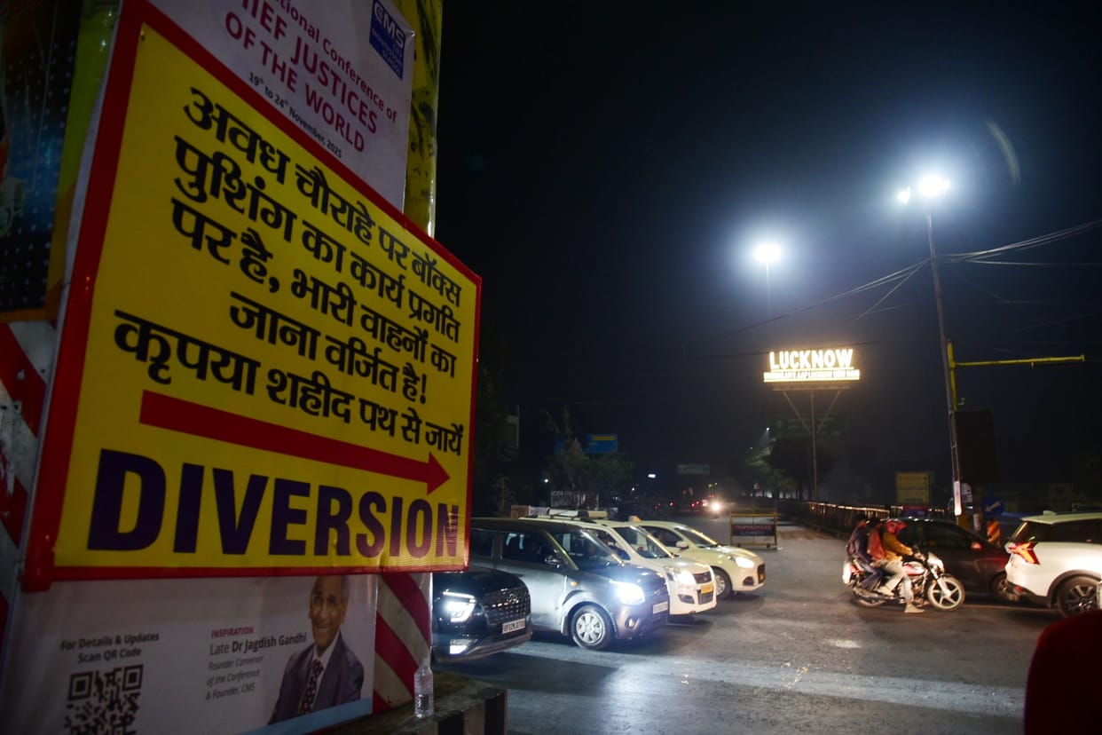 Traffic coming from Kanpur will be diverted from Shaheed Path intersection