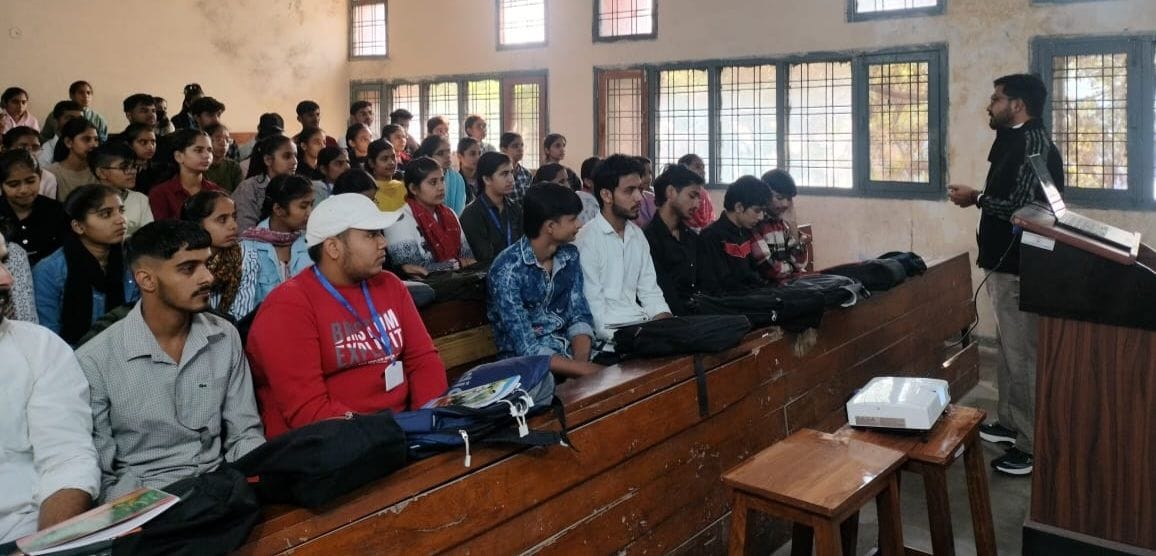 Three-day workshop concludes at KM Government College