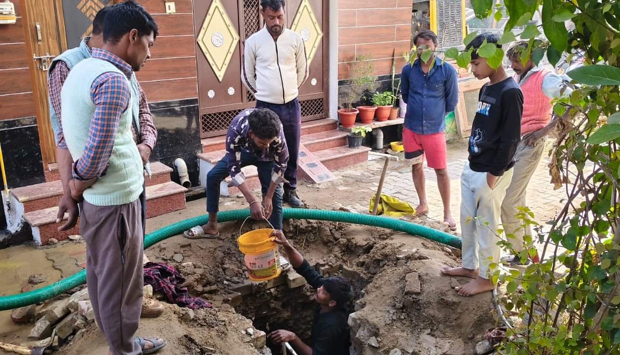 Water crisis deepens in many localities due to leakage in pipeline