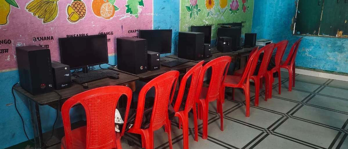 Modern education of children locked in composite school