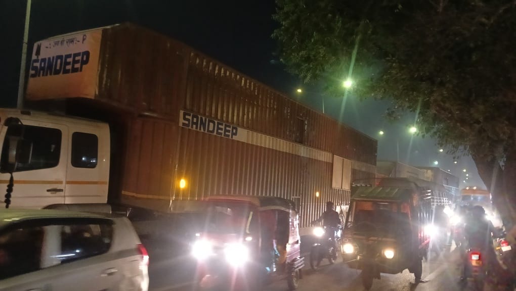IPS officer's aunt crushed by truck, police retrieved body from road