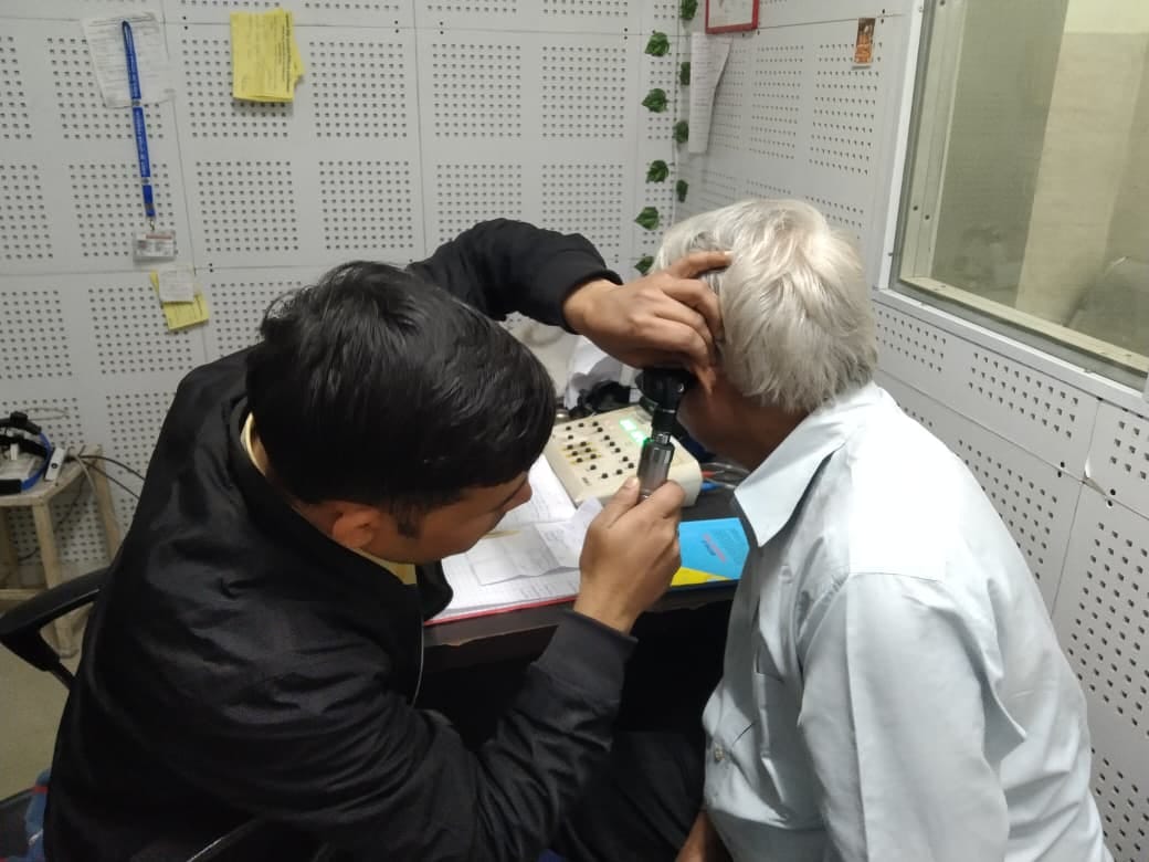 Throat and ear pain is bothering people