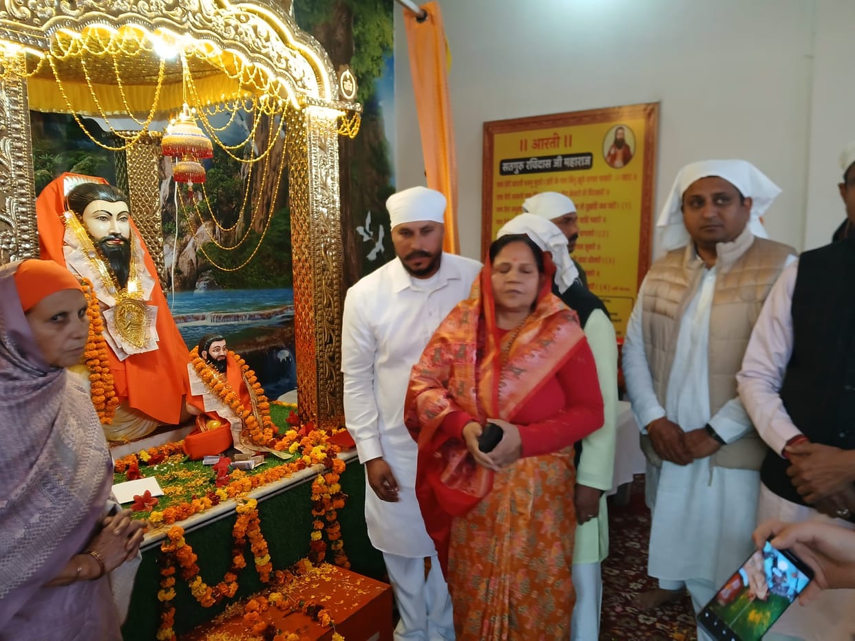 One should make life successful by following the path shown by saints and great men: Banto Kataria