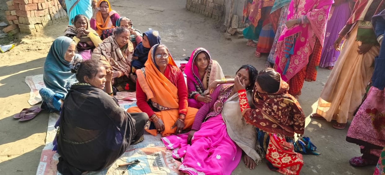 Two sisters and a cousin die of fever within nine hours, sparking panic