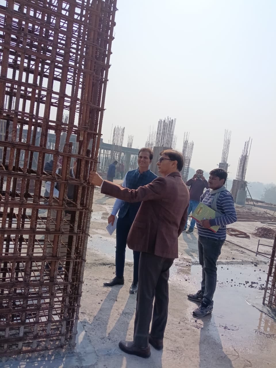 Workers were found constructing the TFC without proper safety measures.