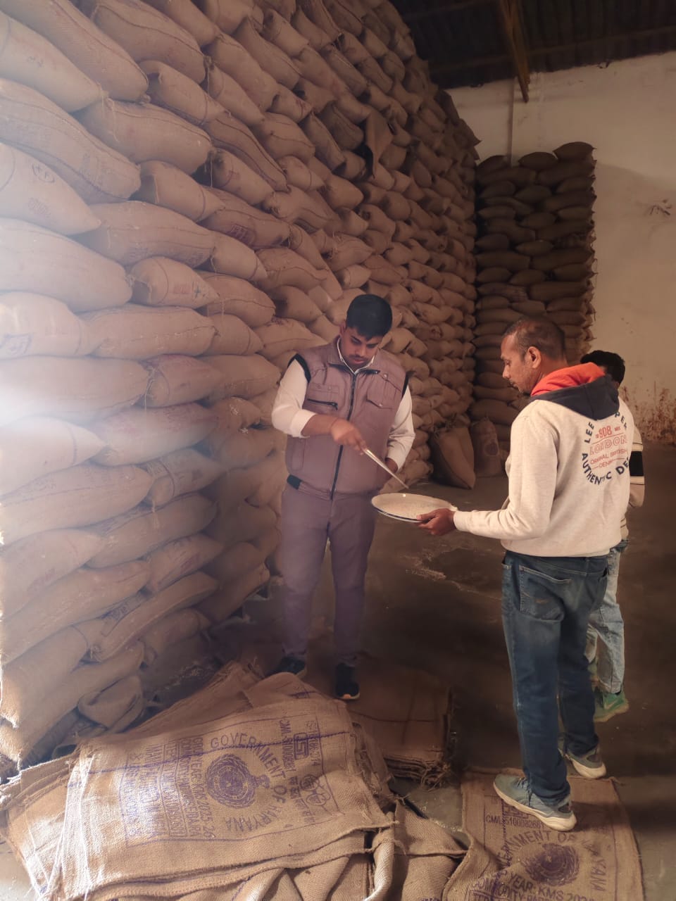 Rice samples found in three rice mills failed, recovery will be made