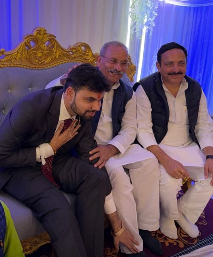 Rakshit returns a cheque of Rs 21 lakh at his engagement ceremony, sending a message to society