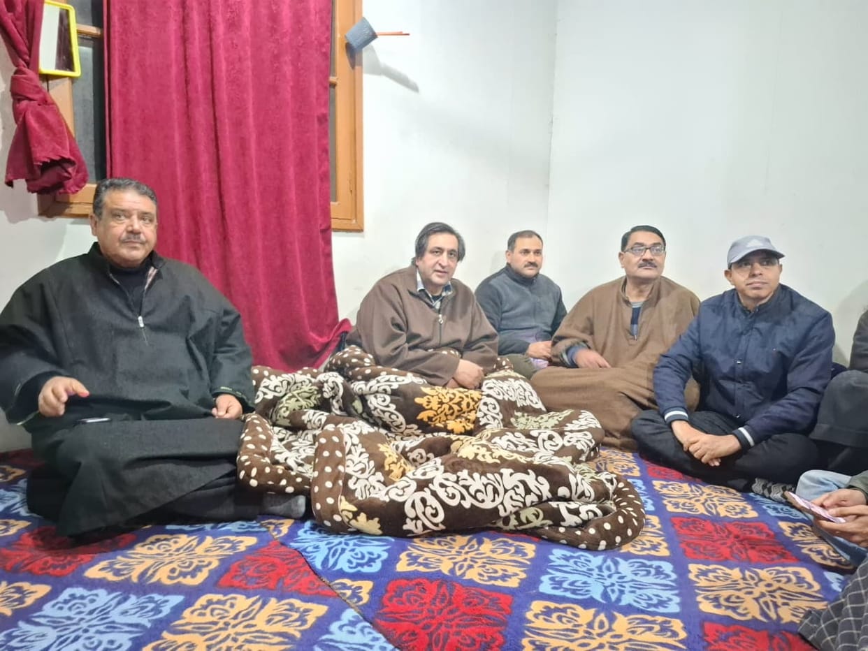 Srinagar, Sajjad Lone, Meet with Kashmiri Pandits, Nutnusa Transit Residence
