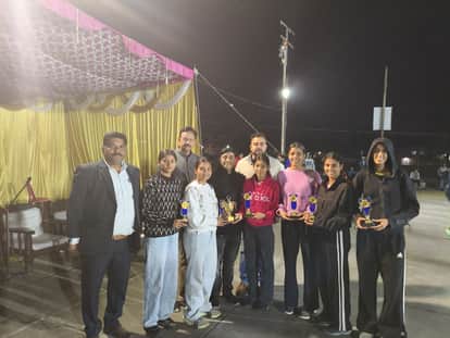 Bilaspur, Barmana team became winner in basketball competition