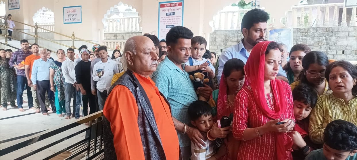 11,800 devotees visited the three Shaktipeeths.