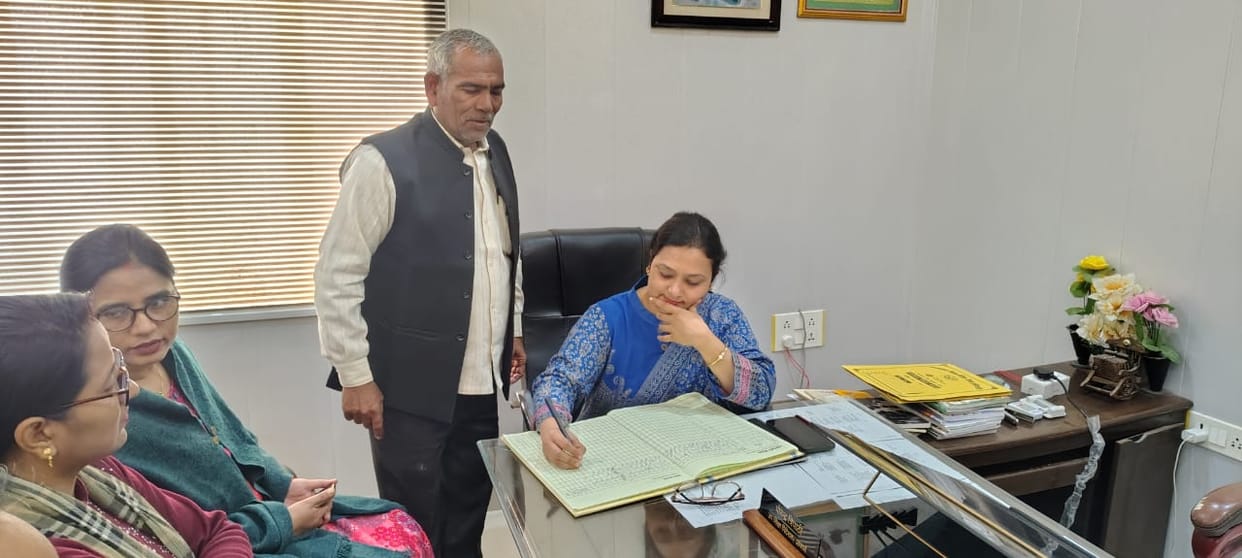 Principal of GGIC got the charge of DIET Principal
