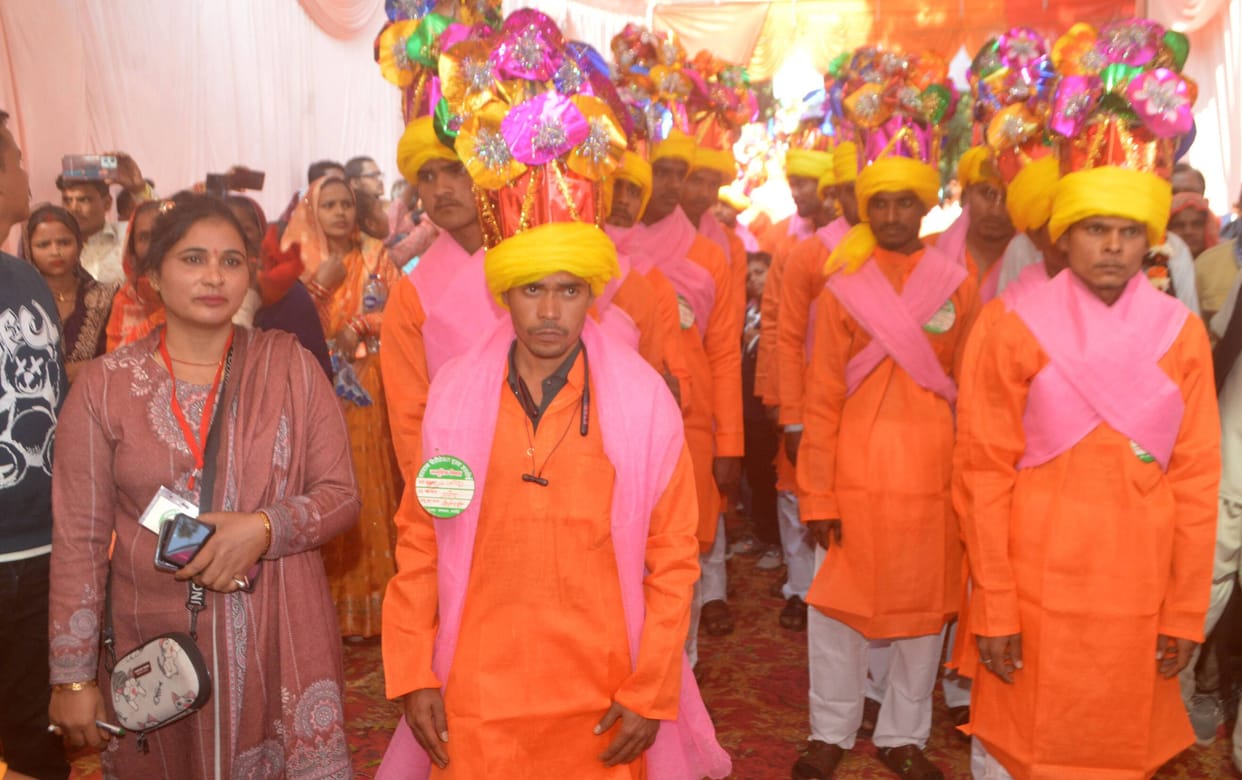 30 couples entered into married life with fire as witness and five with the word 'Qubool'.
