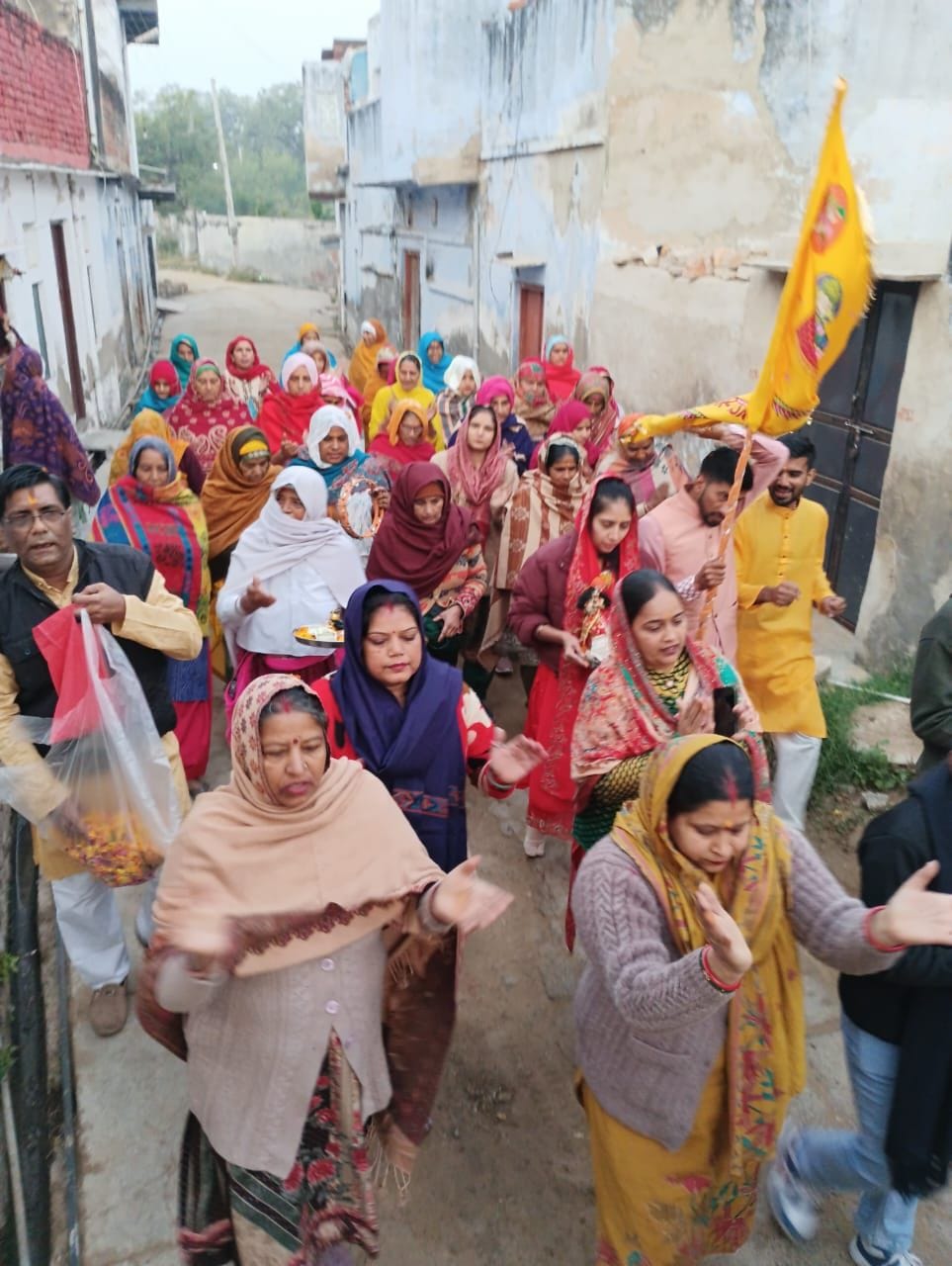 Prabhat Ferry organized on the occasion of Geeta Jayanti
