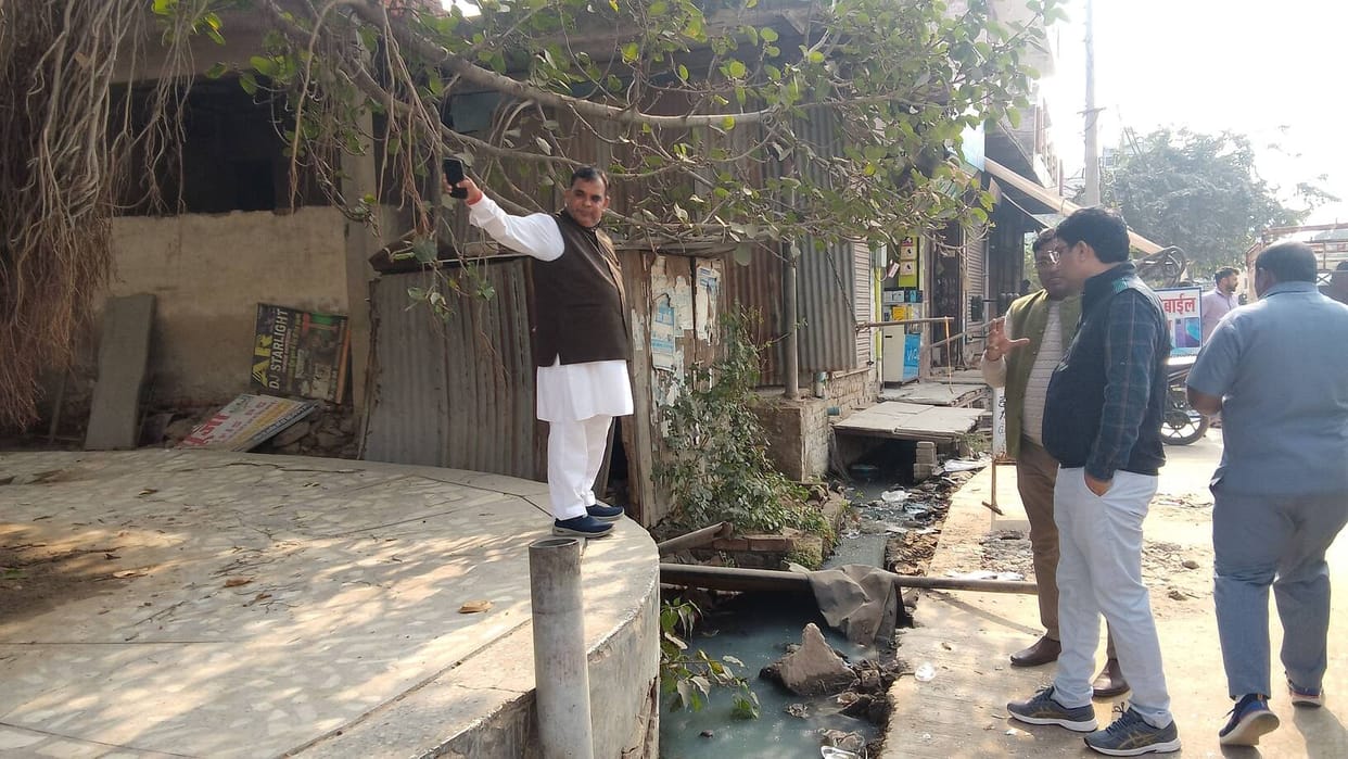 A drain will be built on the city's College Road, providing relief to citizens from waterlogging.