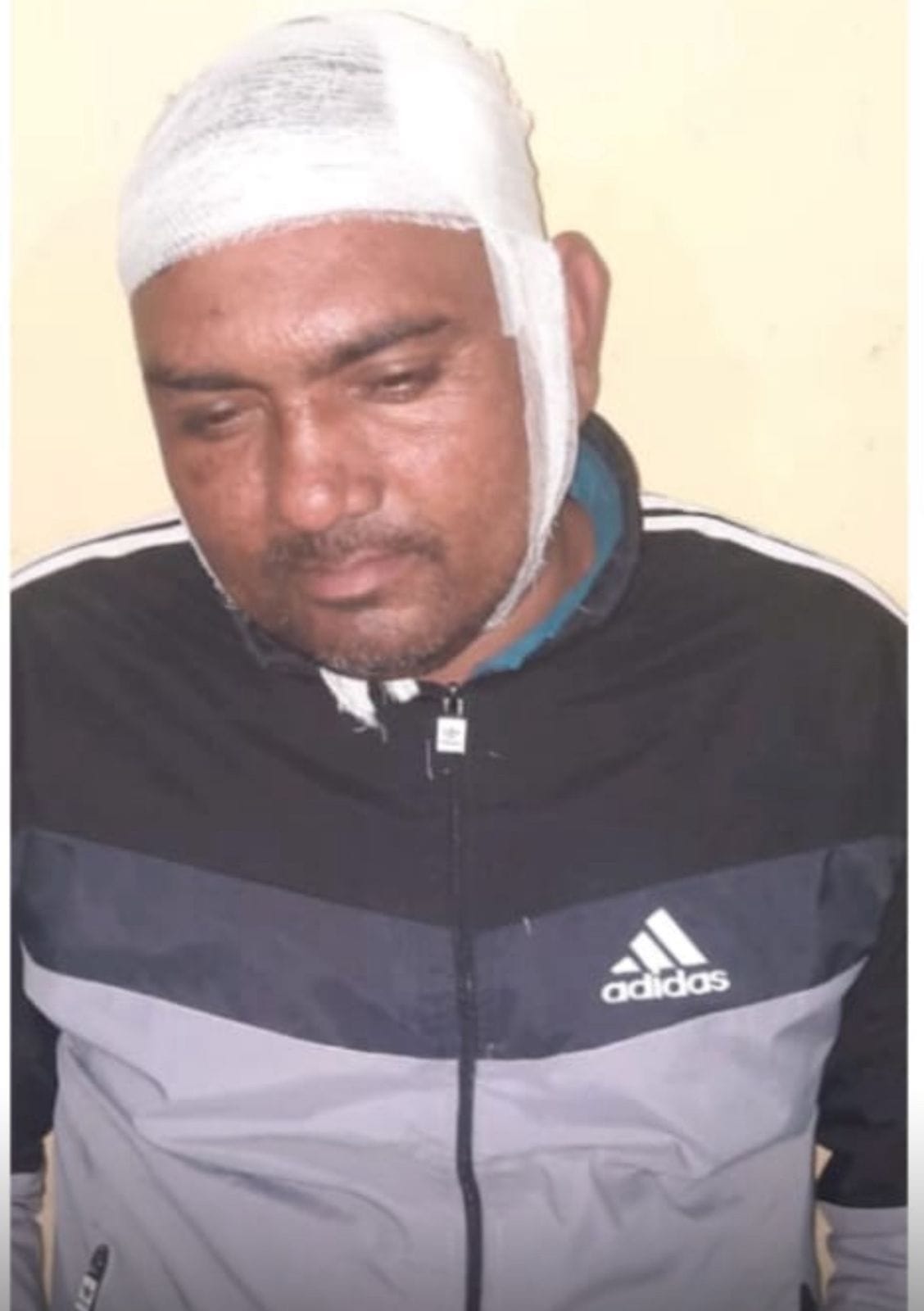 Dispute at wedding ceremony, lathi charge and firing took place, two seriously injured