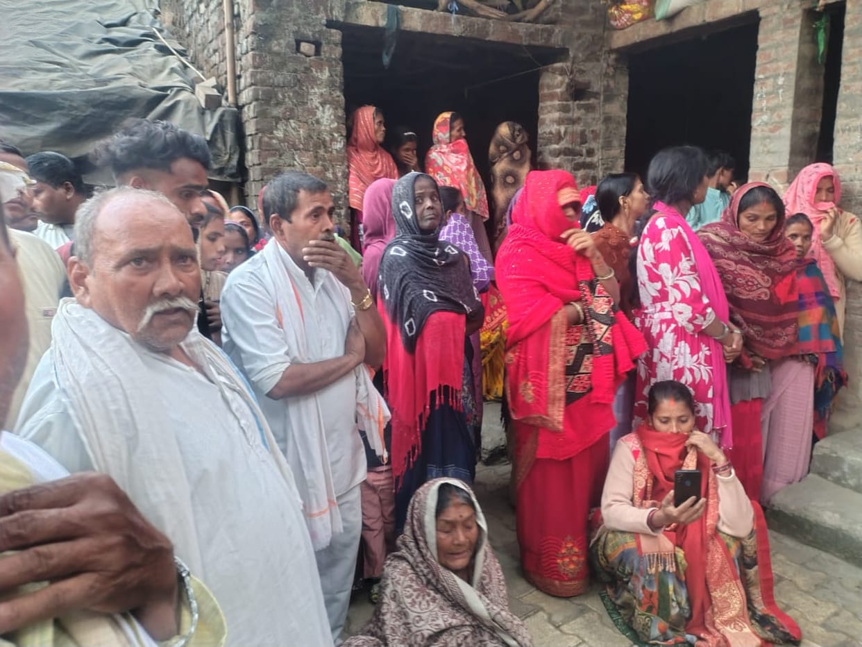 Teenage girl committed suicide by hanging herself