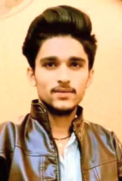 Bike hit by tractor-trolley, youth dies