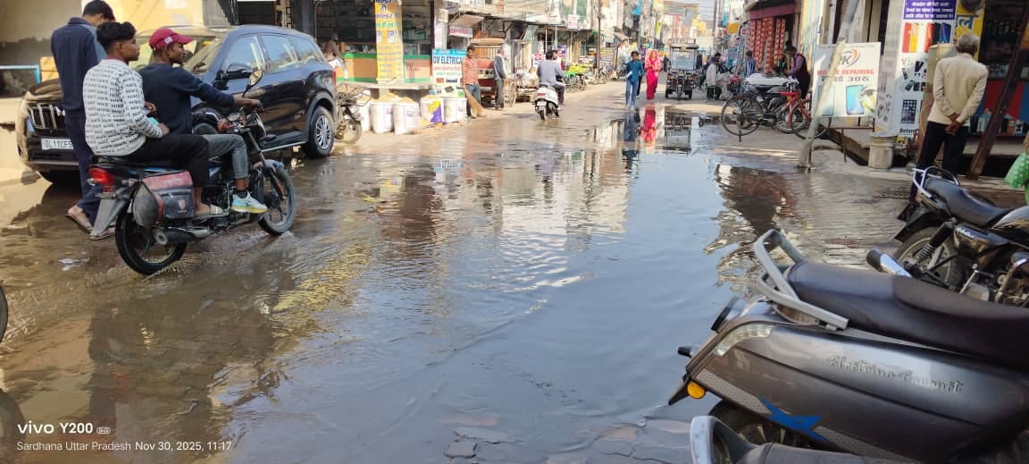 The removal of the sanitation workers posted at SIR has created chaos in the city.