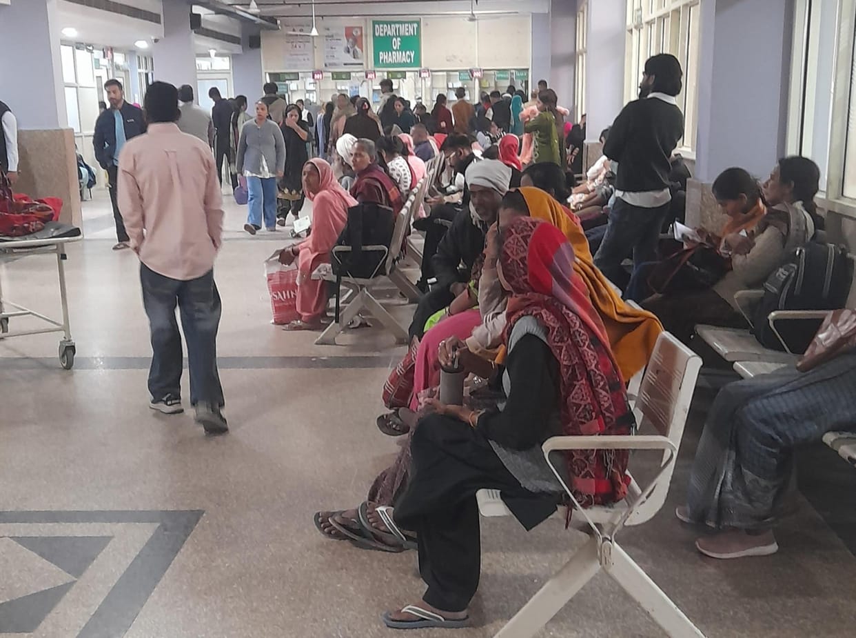 Patients are thronging the Civil Hospital, forcing them to buy expensive medicines from outside.