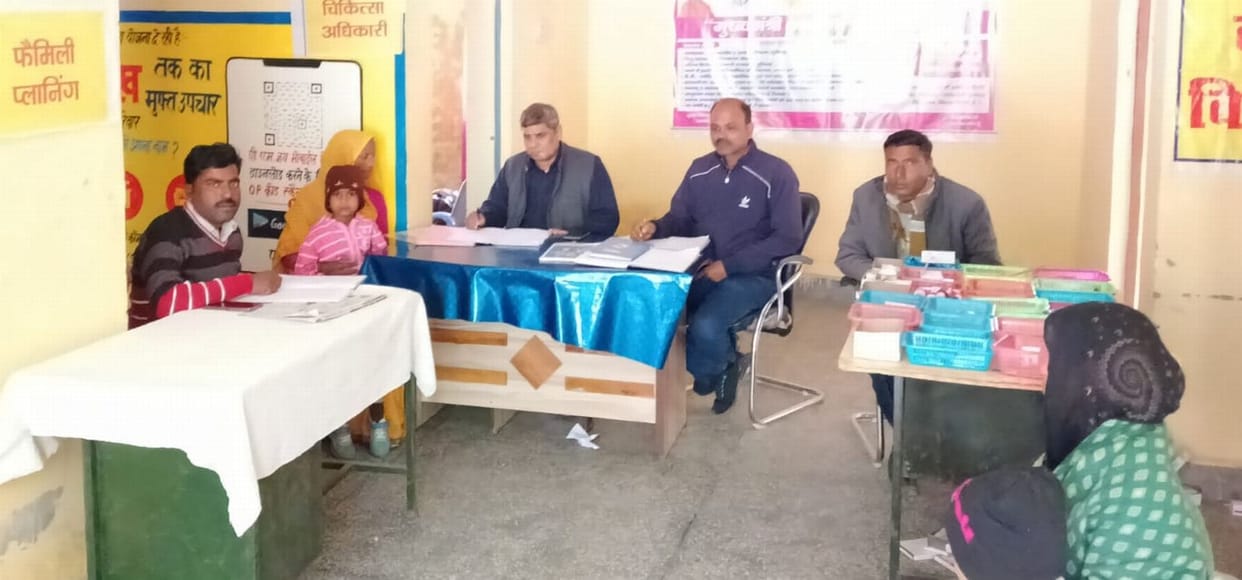 Increasing crowd of patients, treatment available in health fairs