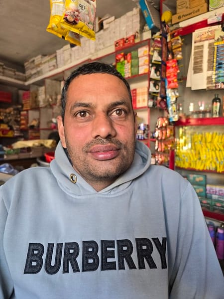 Shopkeepers are facing the brunt of online transactions and recession, business is coming to a standstill.