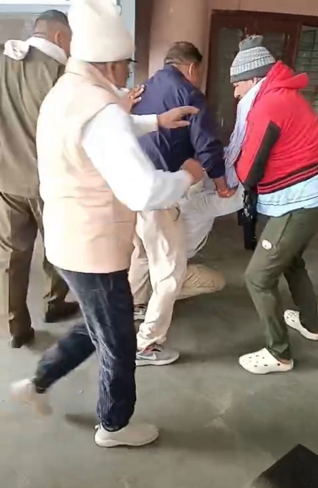 Fight between private bus operator and roadways employee