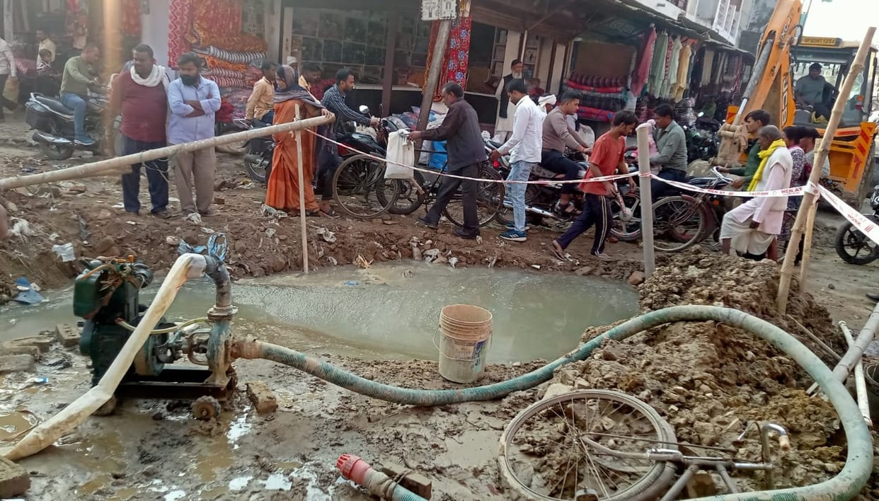 Pipeline broke again, water crisis continues on the fourth day