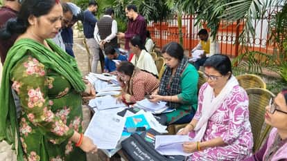 SIR in Gorakhpur, Work picks up pace, 66% voter details uploaded