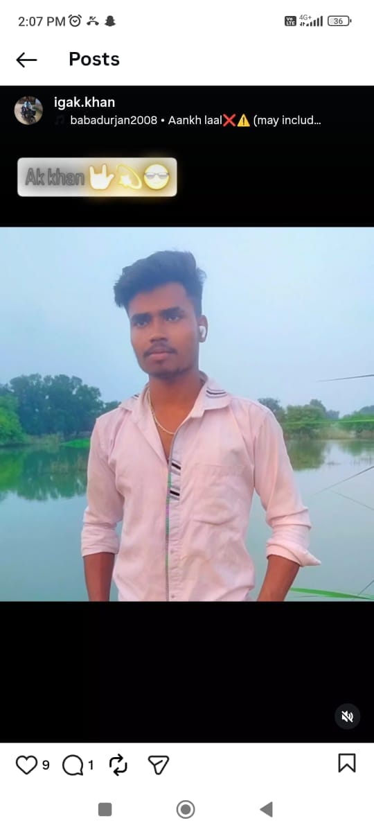 Bike collides with e-rickshaw loaded with girder, youth dies