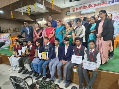 Anurag and Unnati top in junior category