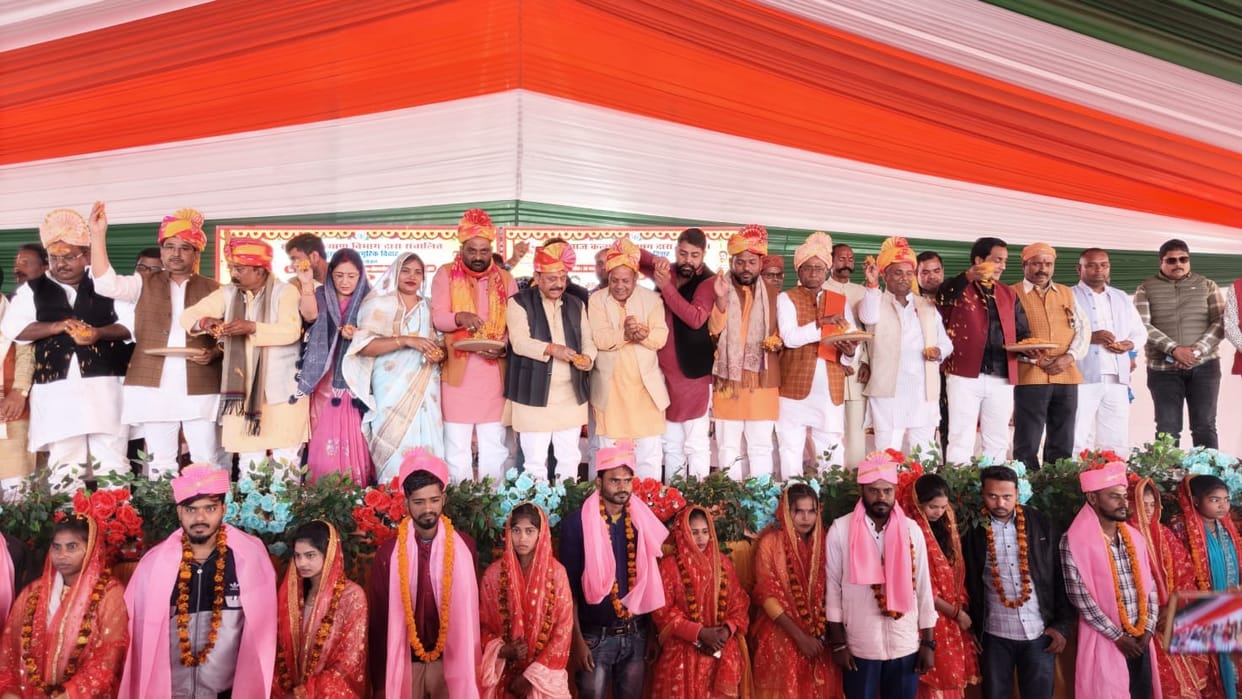 270 couples tied the knot in a mass marriage