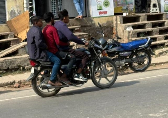 Traffic month: 13,000 vehicles challaned, 90% youth careless