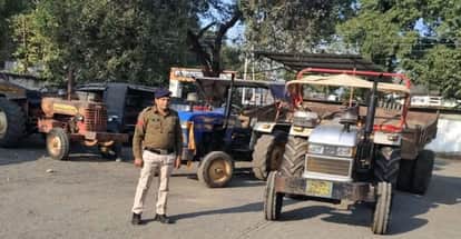 Shahdol News: Three tractors seized while illegally mining sand