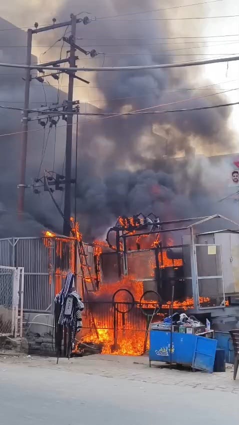 A transformer caught fire near the Deeg Gate police station.