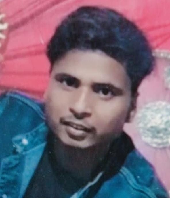 Bike riding farmer dies due to collision with ambulance