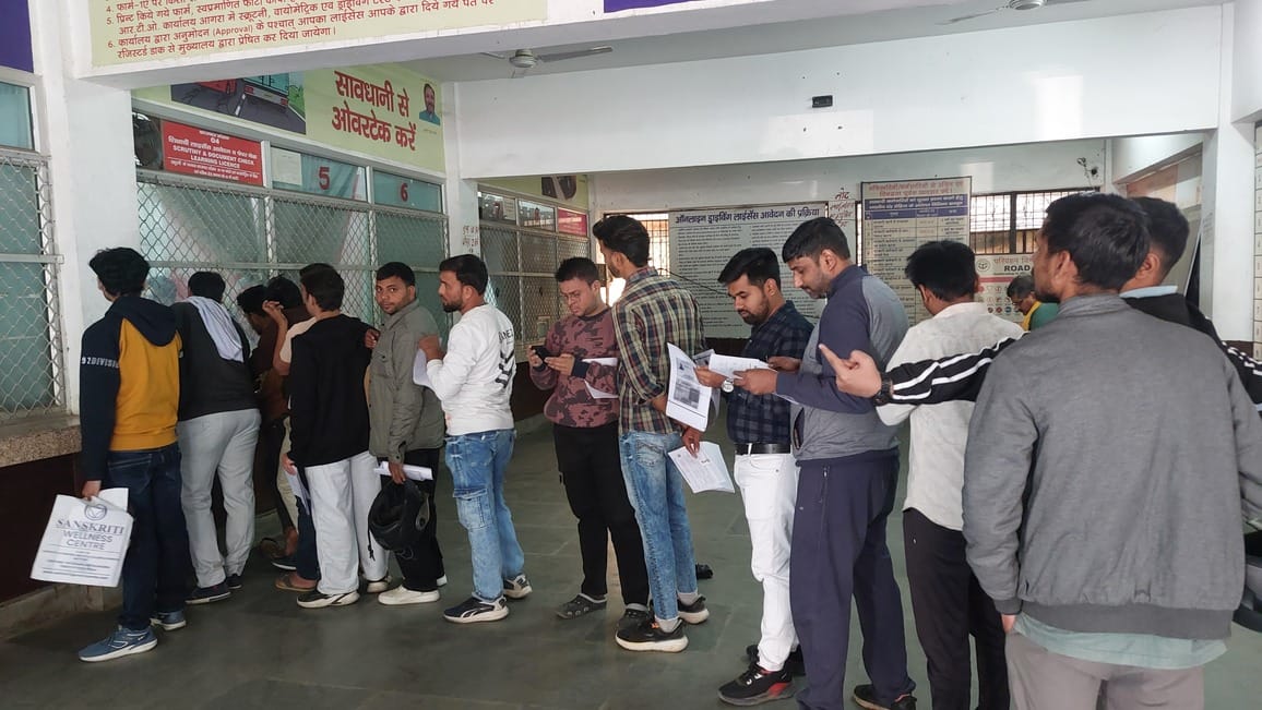 Now driving license will reach home in seven days