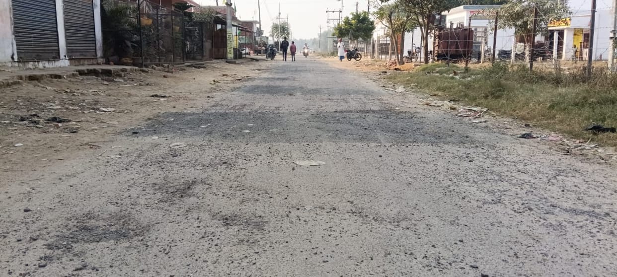 Lots of gravel on dilapidated roads