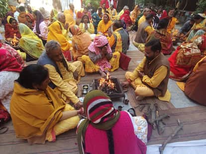 A pure mind is essential for true devotion.