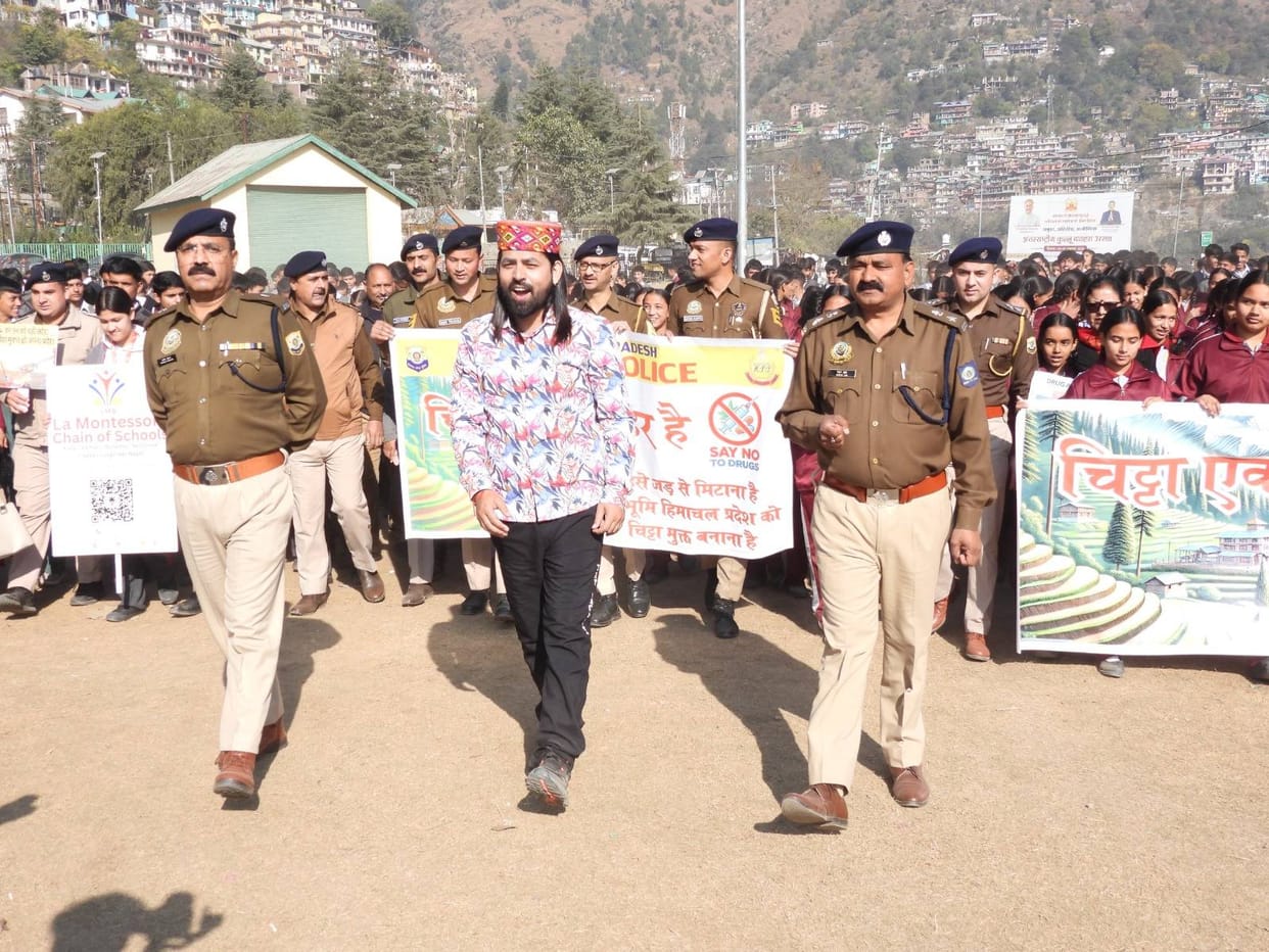 Awareness rally taken out in Dhalpur under Chitta Free Campaign