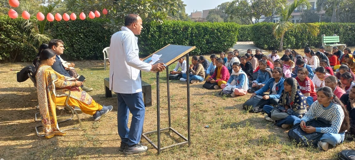 A candle march was organised to create awareness about AIDS.