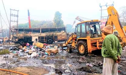 There were cries of help everywhere, the area was immersed in smoke