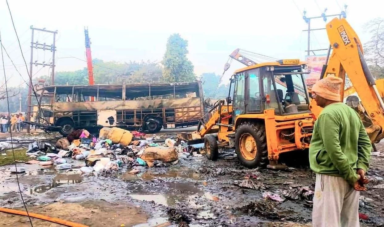 There were cries of help everywhere, the area was immersed in smoke