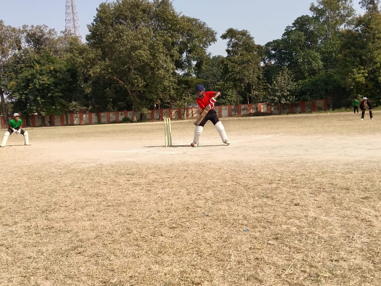 Super Kings beat Kaimganj XI by four wickets