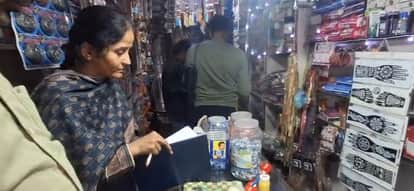 120 suspicious capsules found in a shop in Maniari